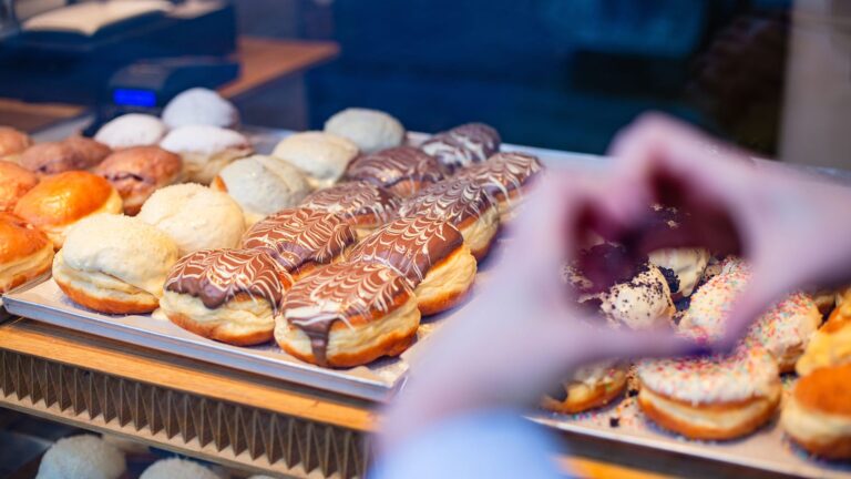 Fat Thursday. Poland’s tasty doughnut tradition